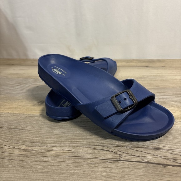 Bass Shoes - Women's 8 G. H. Bass Navy Blue‎ Buckle EVA sandal